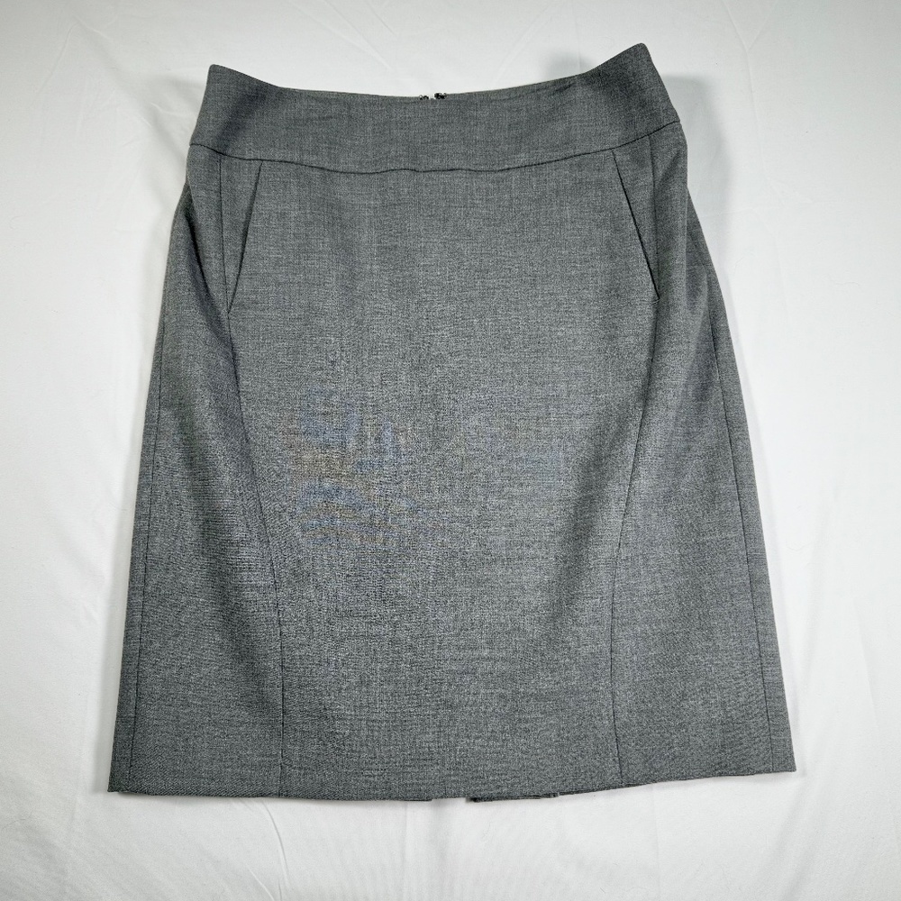 Ann Taylor Loft Pencil Skirt Womens Size 4P Grey Back Slit Workwear